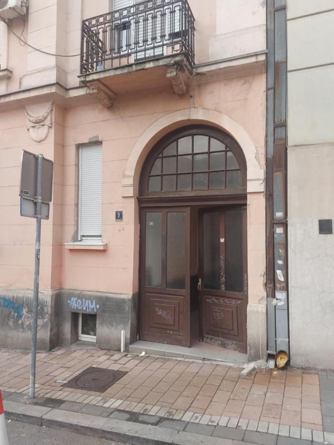Apartman Mikikiki Bělehrad Exteriér fotografie