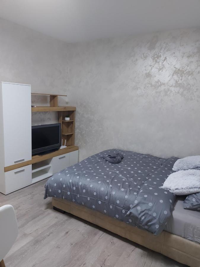 Apartman Mikikiki Bělehrad Exteriér fotografie